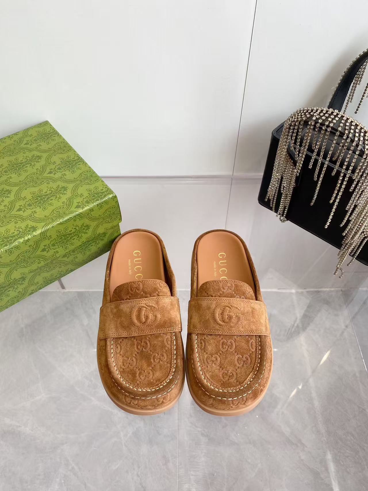 GG LOAFERS IN BROWN MONOGRAM EMBOSSED SUEDE - 35