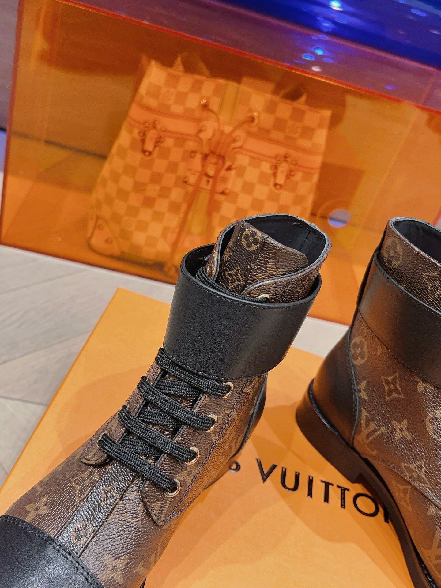 LV BOOTS IN BROWN MONOGRAM CANVAS MIX CALFSKIN - 35
