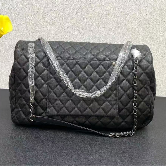 СУМКА CC CLASSIC FLAP BAG 46 ЧОРНА, З ПРОШИТОЇ ТЕЛЯЧОЇ ШКІРИ