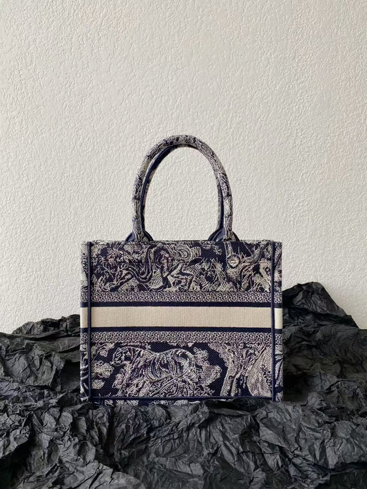 MISS SMALL TOTE 26 IN NAVY BLUE AND WHITE CANVAS