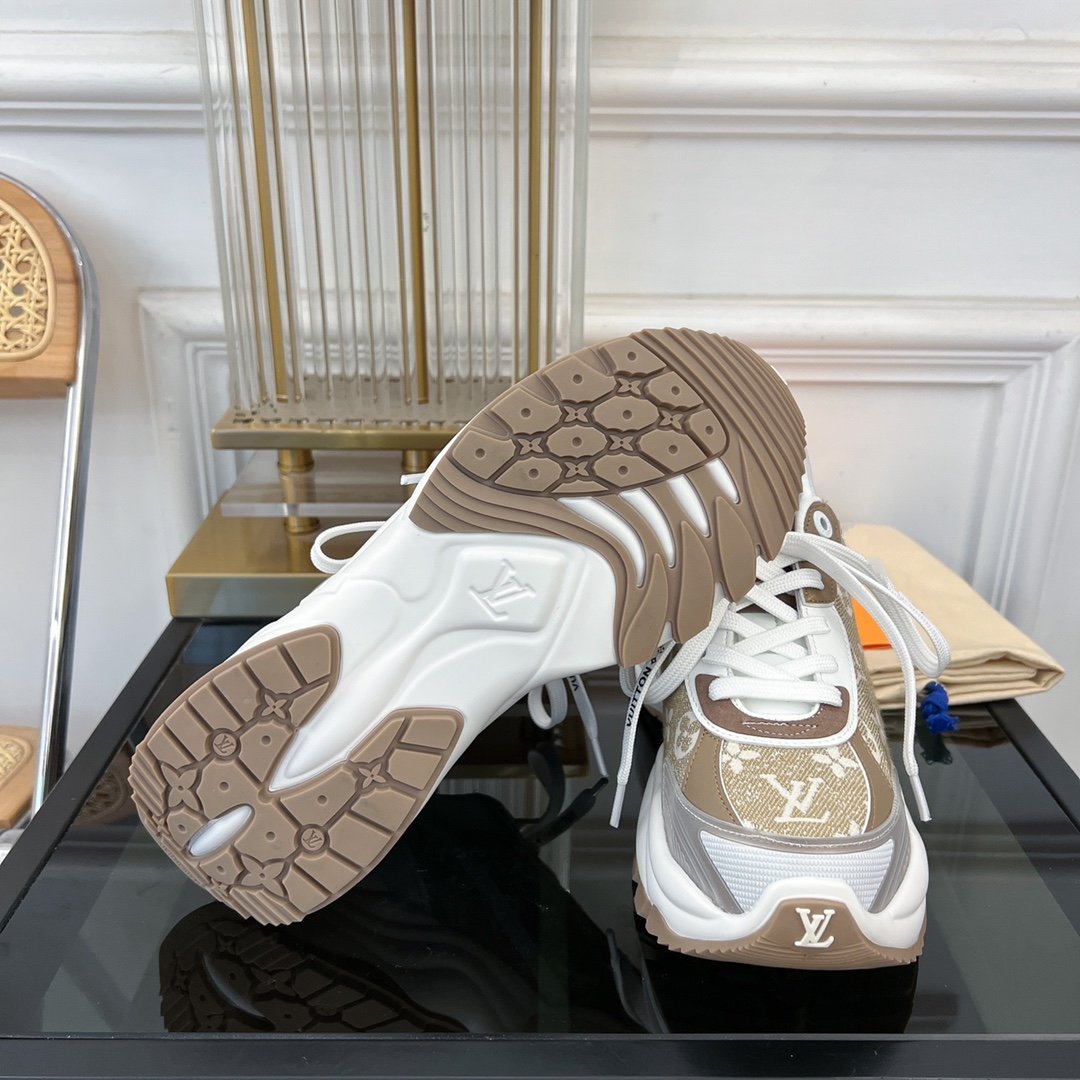 LV RUN 55 SNEAKER BROWN - 35