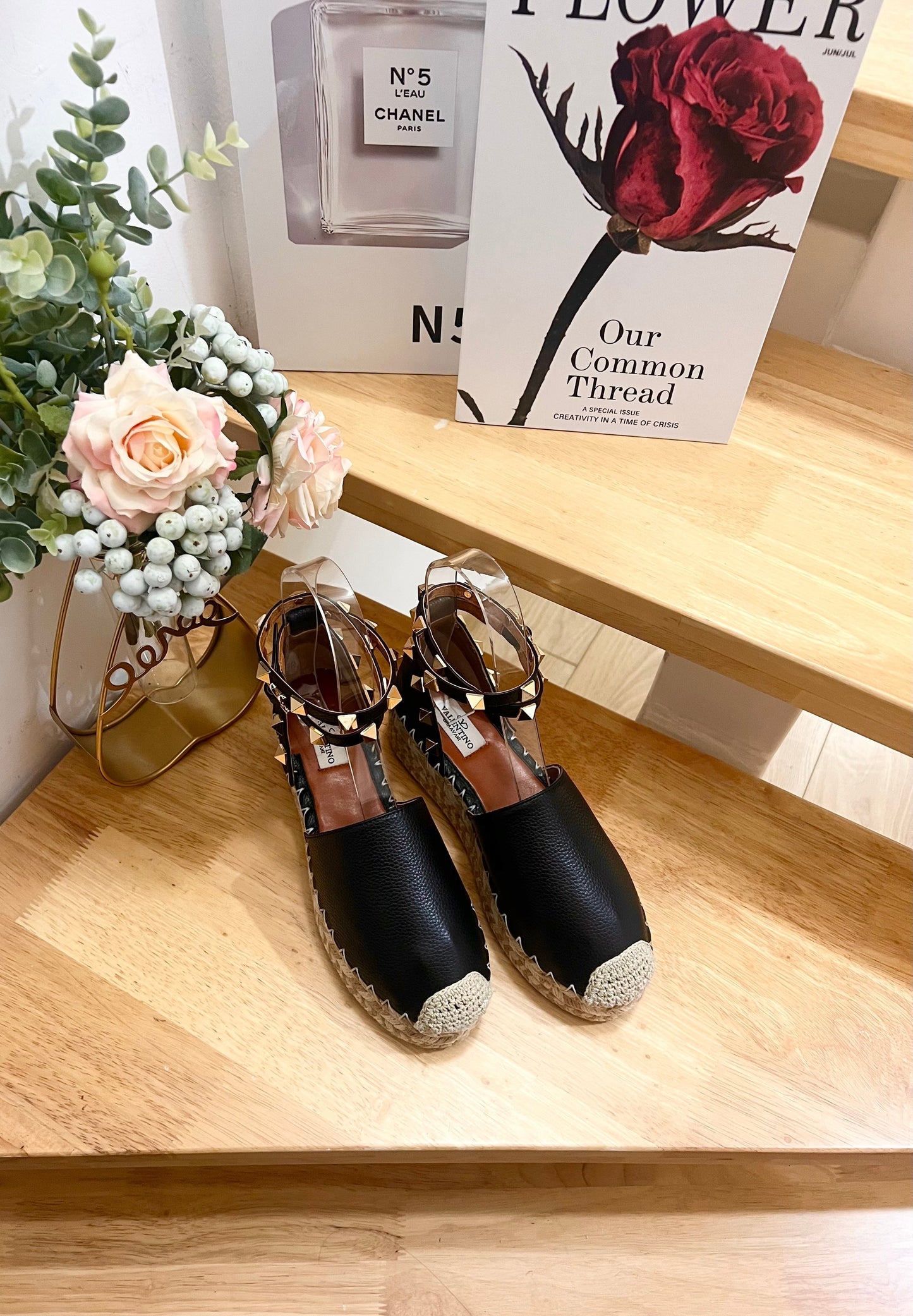 BLACK LEATHER ROCKSTUD ESPADRILLES ANKLE STRAP FLATS - 36
