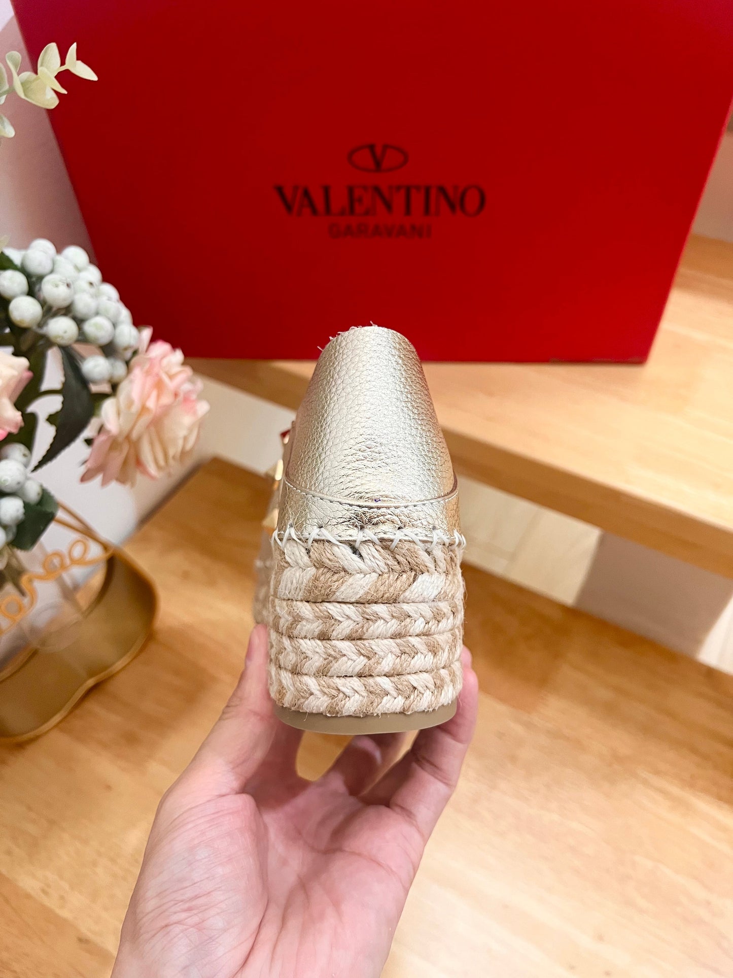 FLAT ESPADRILLE IN SILVER CALFSKIN 2 CM WITH STUDS - 36
