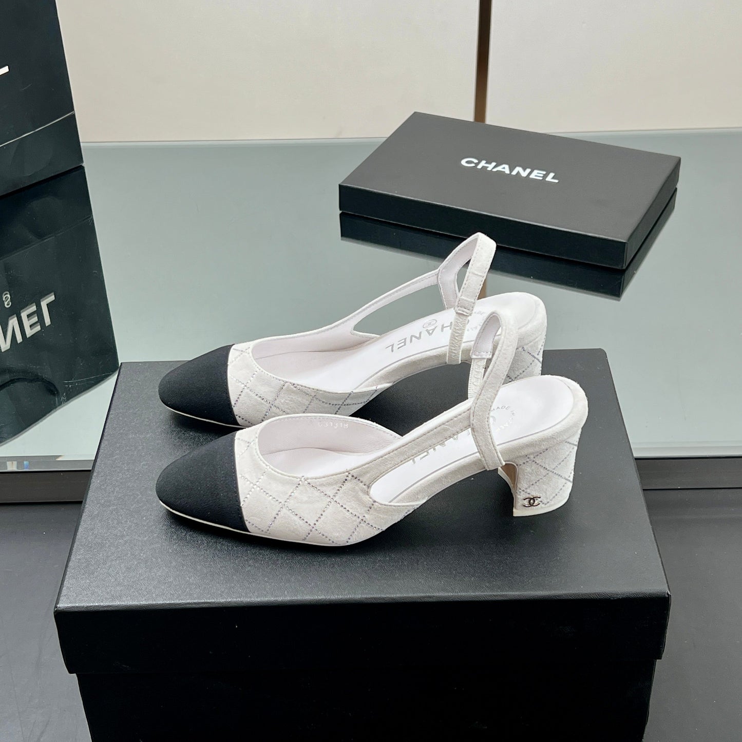 CC SLINGBACK 25S 65 MM IN WHITE SUEDE AND CRYSTALS - 35