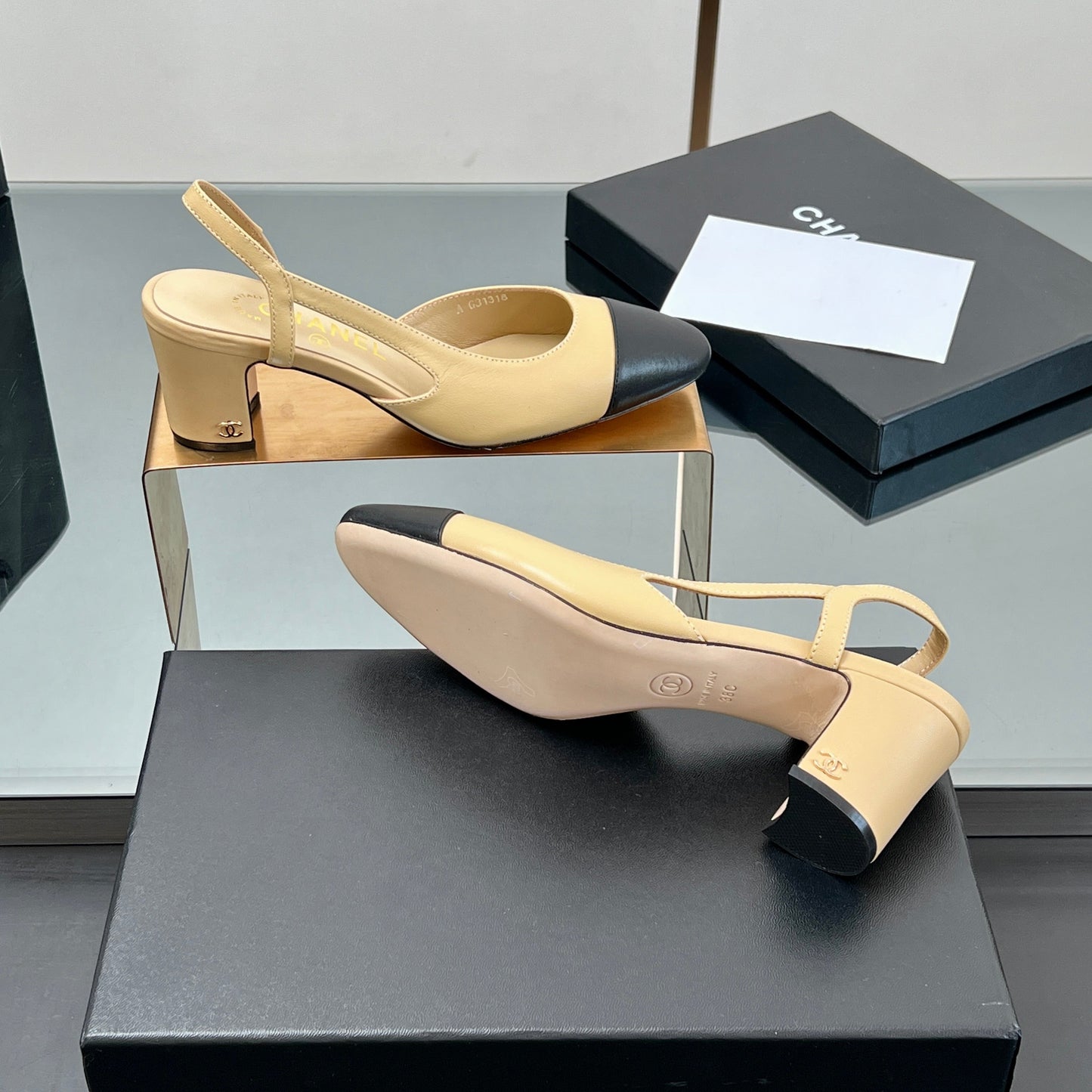 CC HIGH SLINGBACK 25S 65 MM IN BLACK MIX BEIGE LAMBSKIN - 35