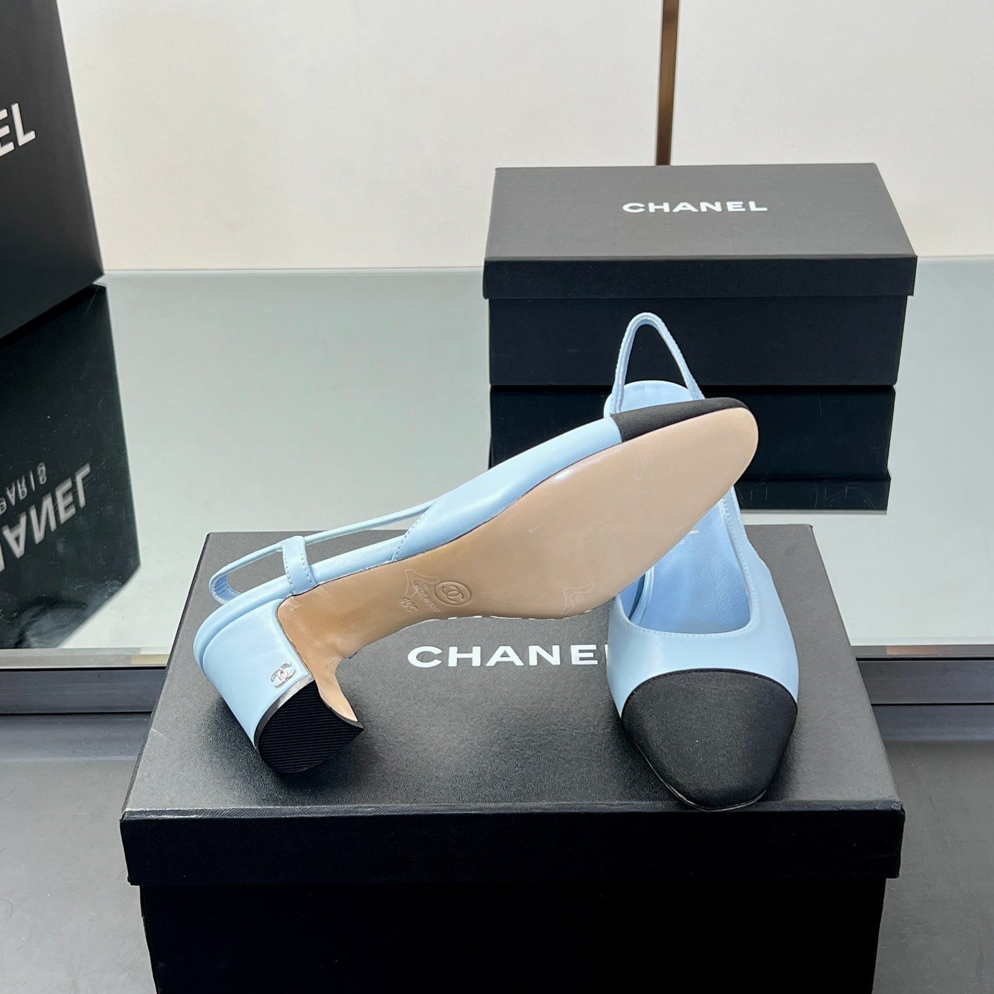 CC HIGH SLINGBACK 25S 65 MM IN BLACK FABRIC AND BLUE LAMBSKIN - 35