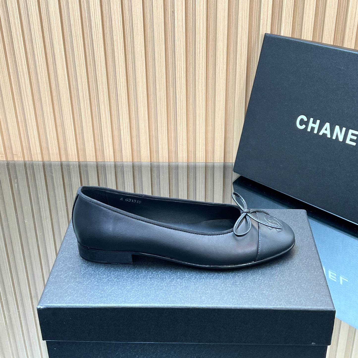 CHANEL 25S BALLET FLATS 20MM IN BLACK CALFSKIN WITH BOW - 35