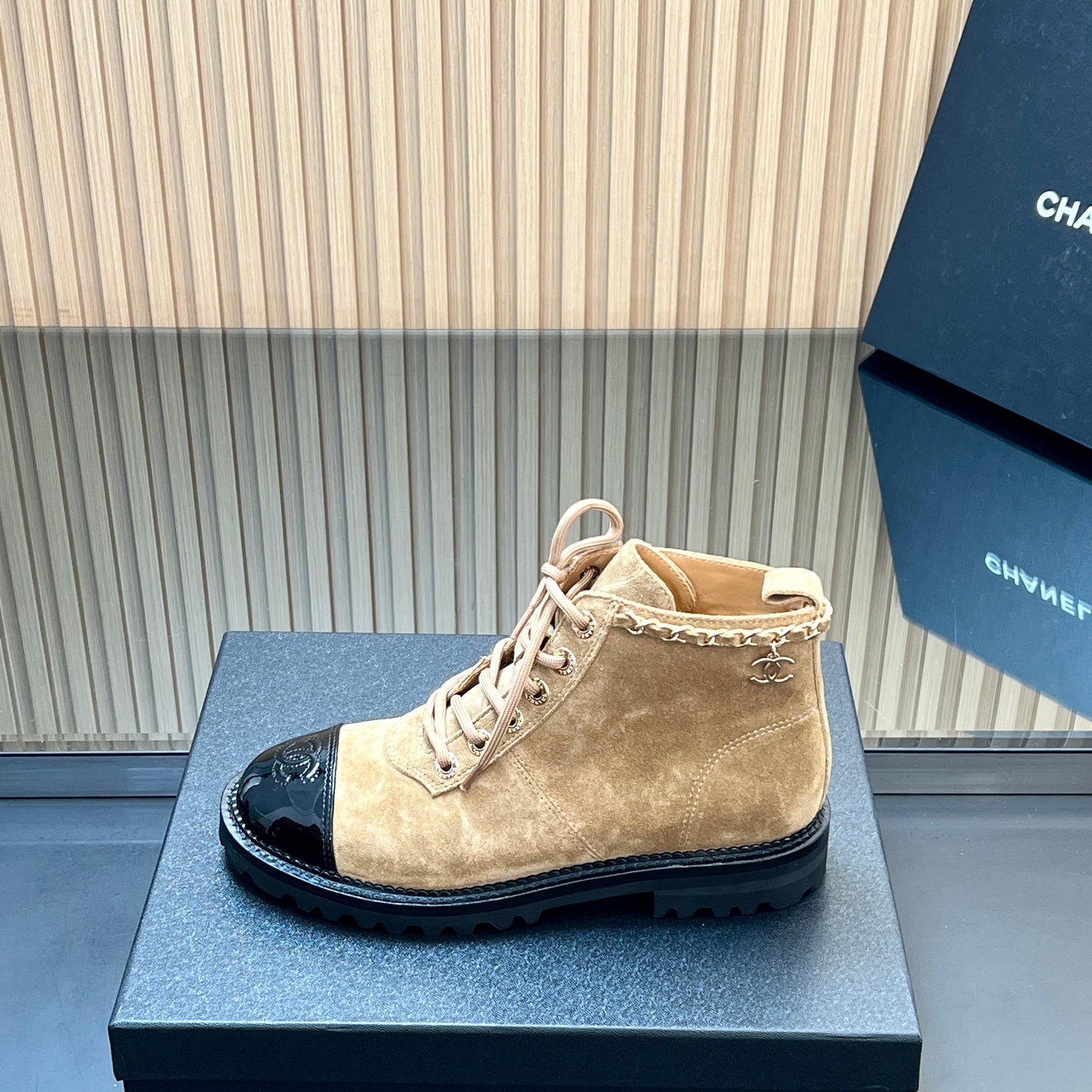 CHANEL 25S MARTIN LACE-UP BOOTS WITH CHAIN DETAIL IN LIGHT BROWN SUEDE - 35