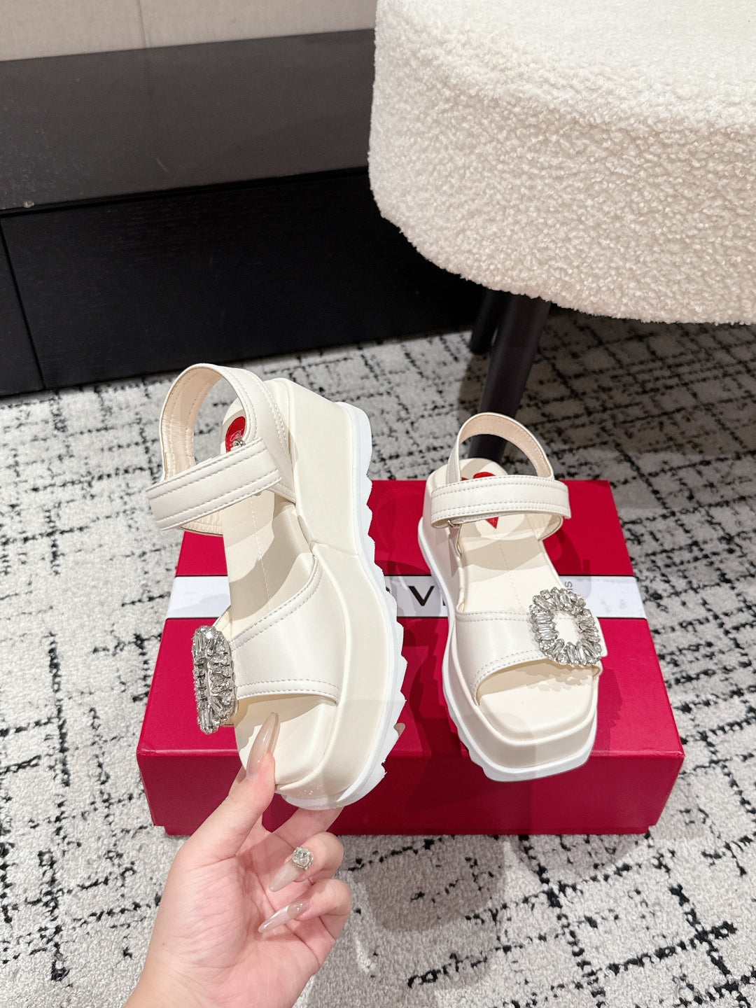 ROGER VIVIER 25S SLIDY VIV' WEDGE SANDALS 70 MM IN IVORY CALFSKIN EMBELLISHED CRYSTALS - 35