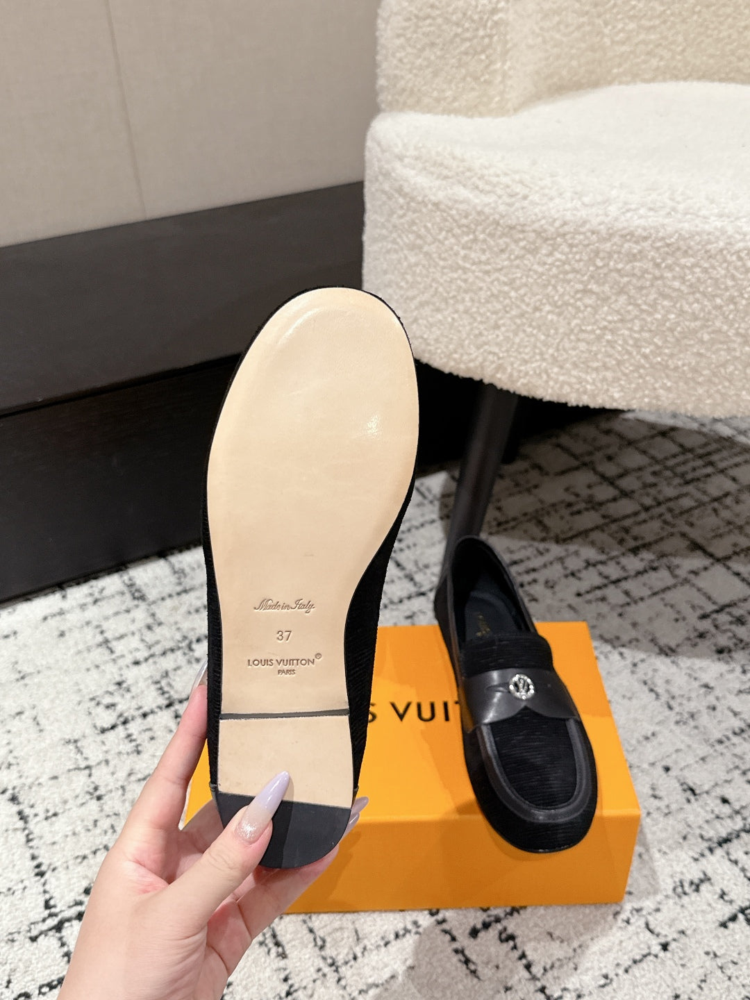 LV LOAFER 25S IN BLACK SUEDE AND CALFSKIN - 35