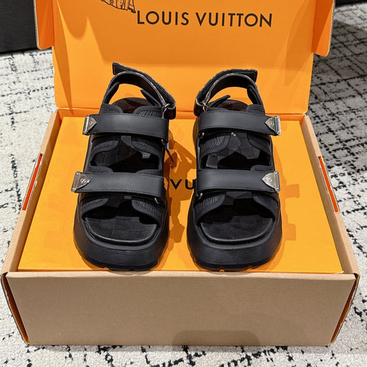 LV WEDGE SANDALS 25S 55 MM IN BLACK CALFSKIN - 35