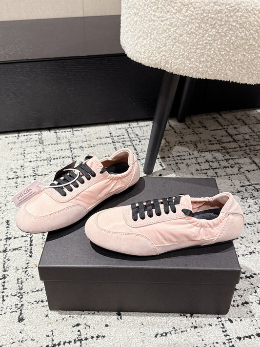 PRADA 25S COLLAPSE SNEAKERS IN LIGHT PINK RE NYLON AND SUEDE - 35