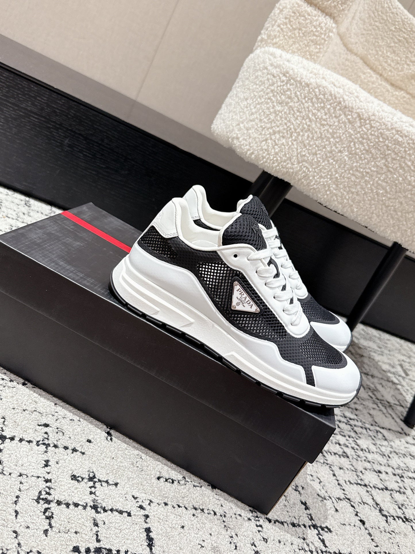 PRADA 25S MEN SNEAKERS IN BLACK AND WHITE CANVAS - 38