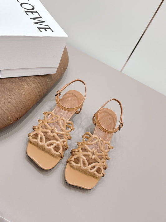 LOEWE 26S БОСОНІЖКИ НА ПІДБОРАХ ІЗ КВАДРАТНИМ НОСОМ 50 ММ ЗІ СВІТЛО-КОРИЧНЕВОЇ ТЕЛЯЧОЇ ШКІРИ З ЛОГОТИПОМ