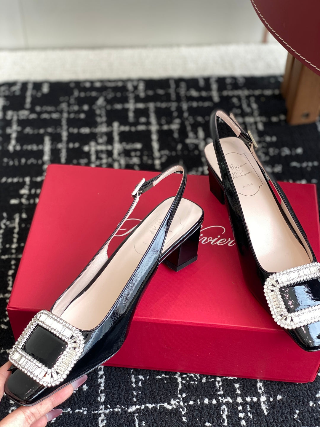 ROGER VIVIER 25S VIVIER SLINGBACK 45MM IN BLACK CALFSKIN EMBELLISHED CRYSTALS - 34