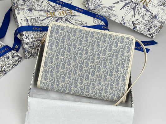 DIOR 25S 30 MONTAIGNE DEA КЛАТЧ СВІТЛО-БЛАКИТНИЙ ЖАККАРД OBLIQUE 26 З КАНВАСУ