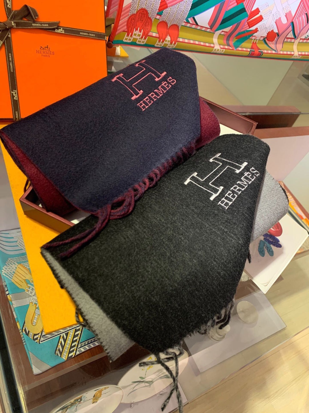 HERMES 25S SCARF 200 IN CASHMERE 856514