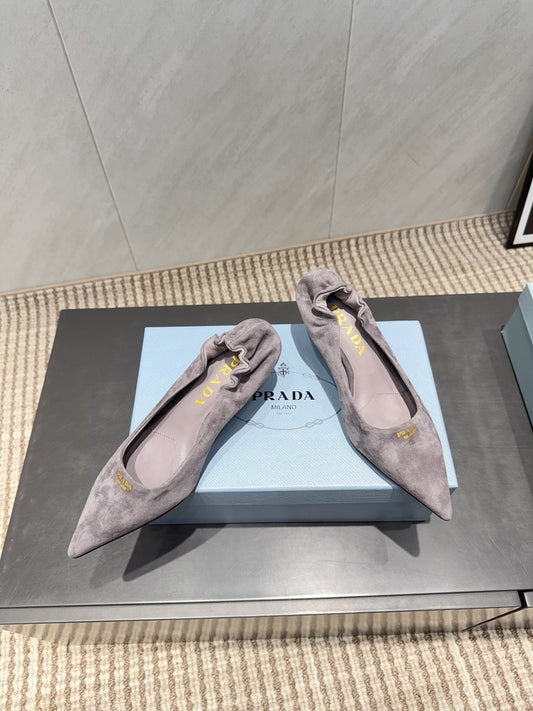 ТУФЛІ PRADA 26S PUMPS 55 ММ З КОРИЧНЕВО-СІРОЇ ЗАМШІ