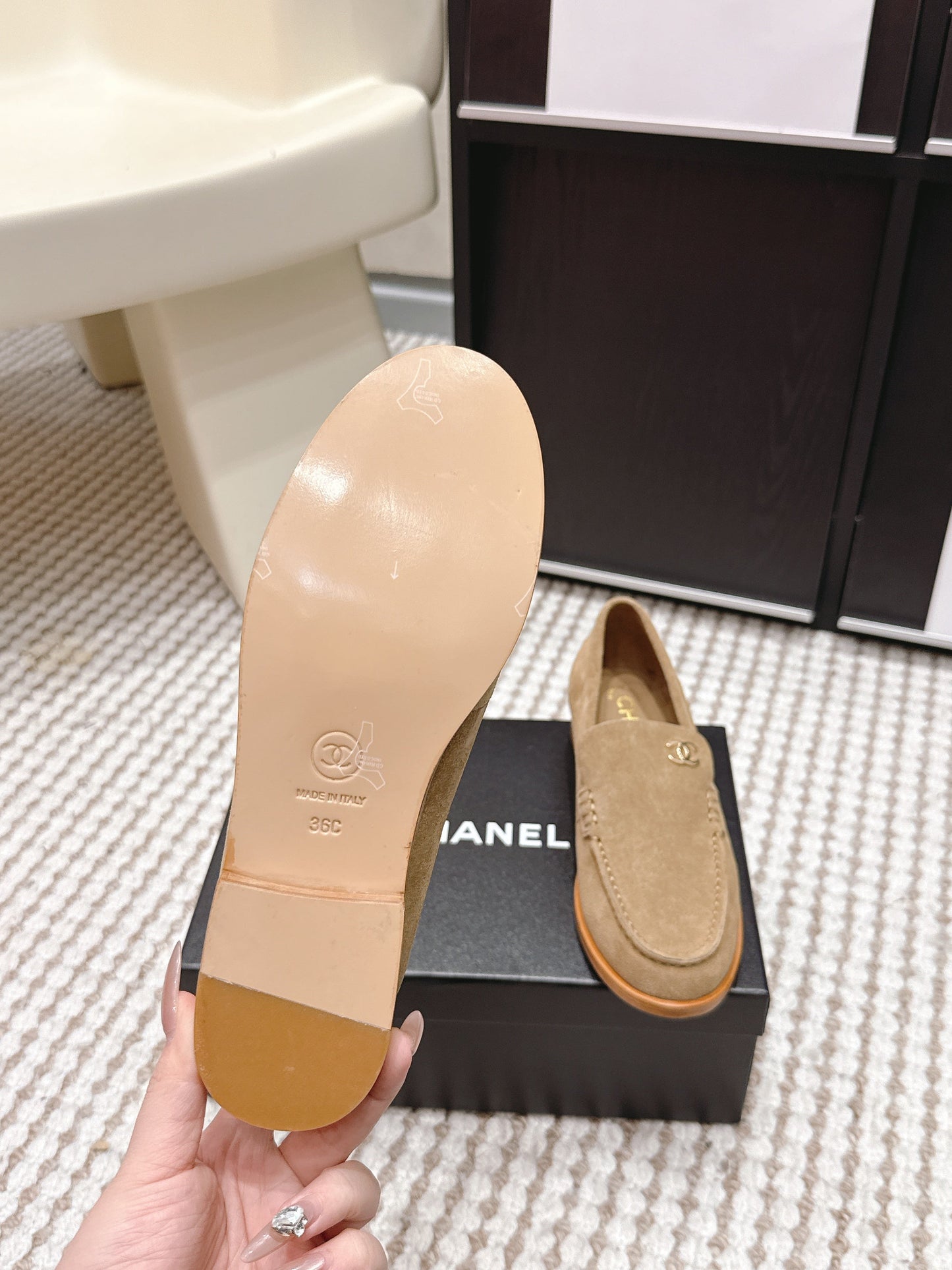 CHANEL 26S LOAFERS IN LIGHT BROWN SUEDE