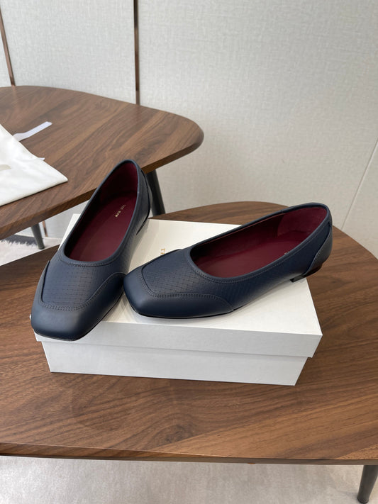 THE ROW 26S SQUARE TOE BALLET FLATS IN BLUE BLACK CALFSKIN