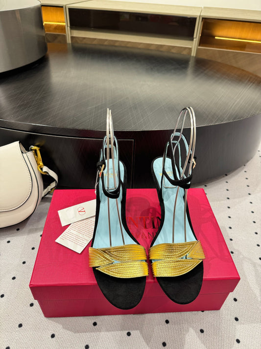VLTN HIGH SANDAL 25S 60 MM IN BLACK SUEDE AND GOLD CALFSKIN - 35