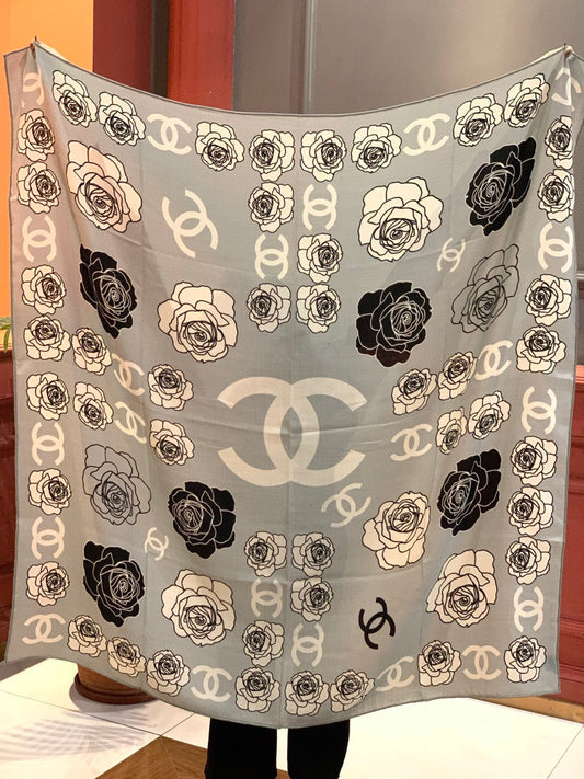 ХУСТКА CHANEL 25S 140 СМ З КАШМІРУ ТА ШОВКУ 943334