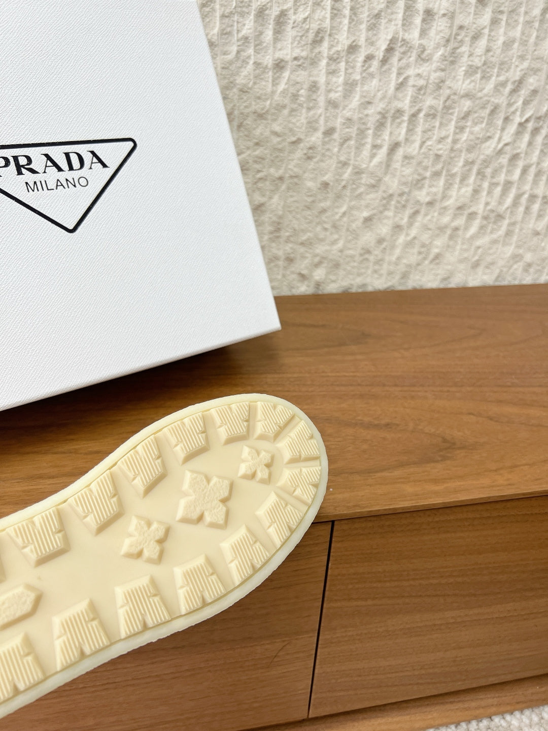 PRADA 25S PLATFORM FUR-LINED MULES IN WARM BEIGE SUEDE - 35