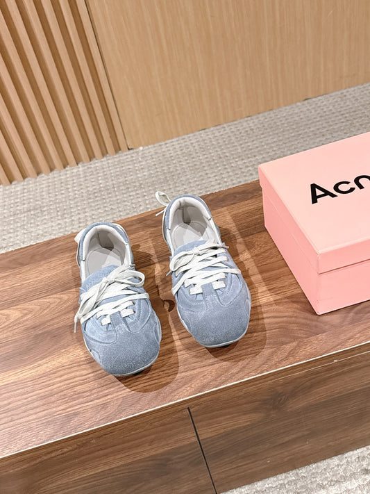 DIOR 26S LOW TOP SNEAKERS IN GREY SUEDE
