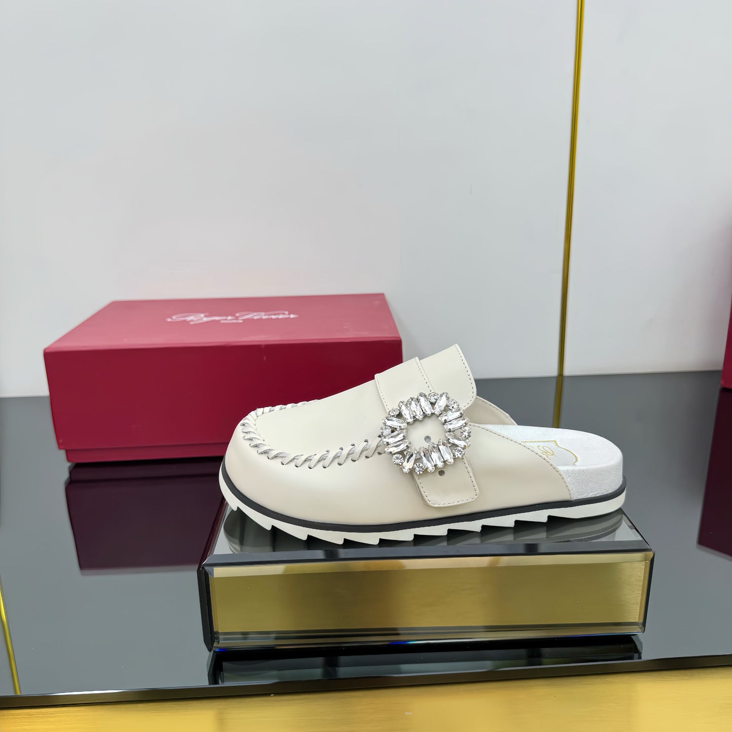 SLIDY VIV' MULES IN OFF WHITE CALFSKIN - 35
