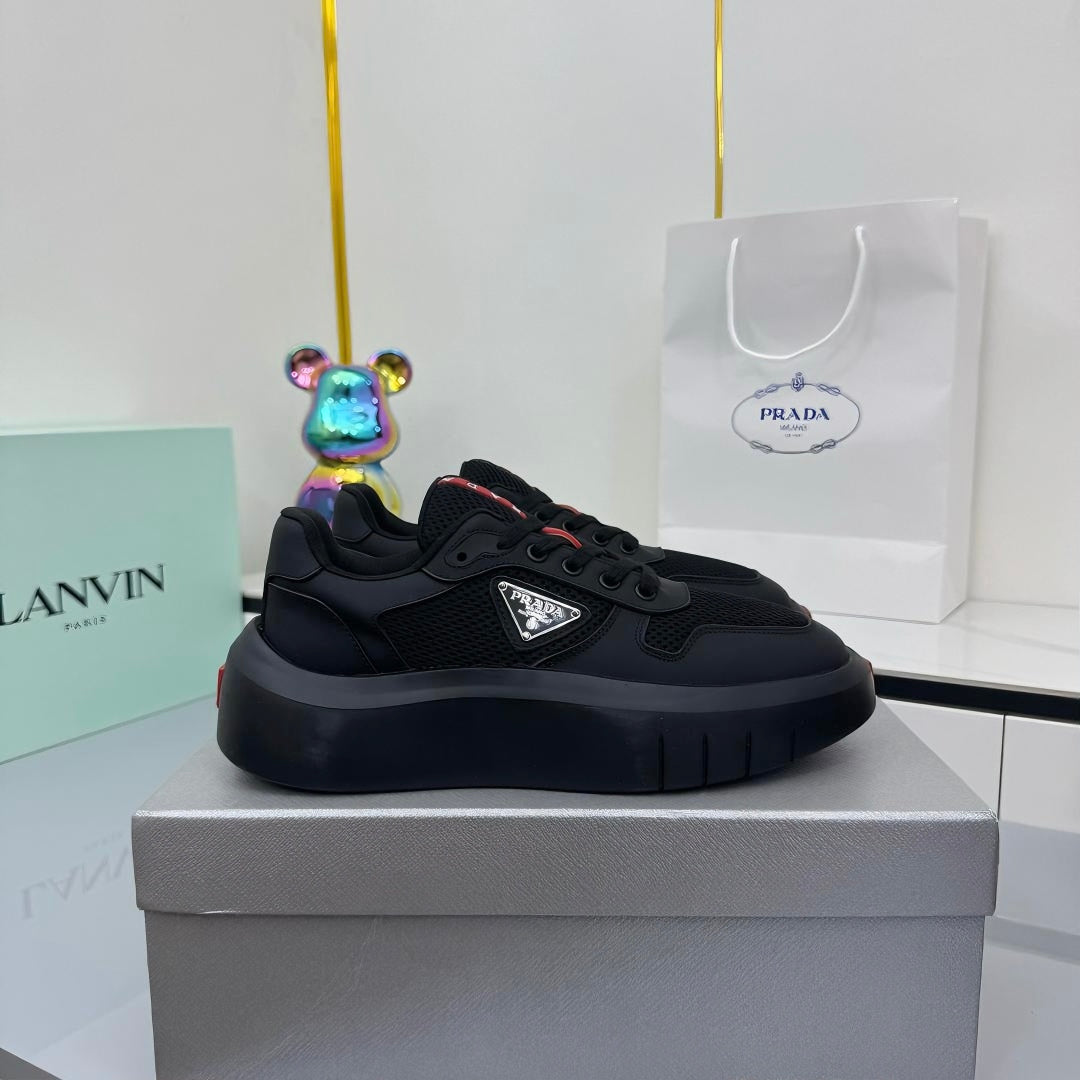 PRADA 25S SNEAKERS IN BLACK CALFSKIN - 35