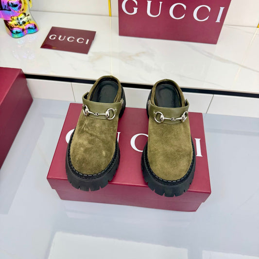 GG PLATFORM MULES 25S ІЗ ЗАМШІ КОЛЬОРУ ЗЕЛЕНОГО МОХУ - 35