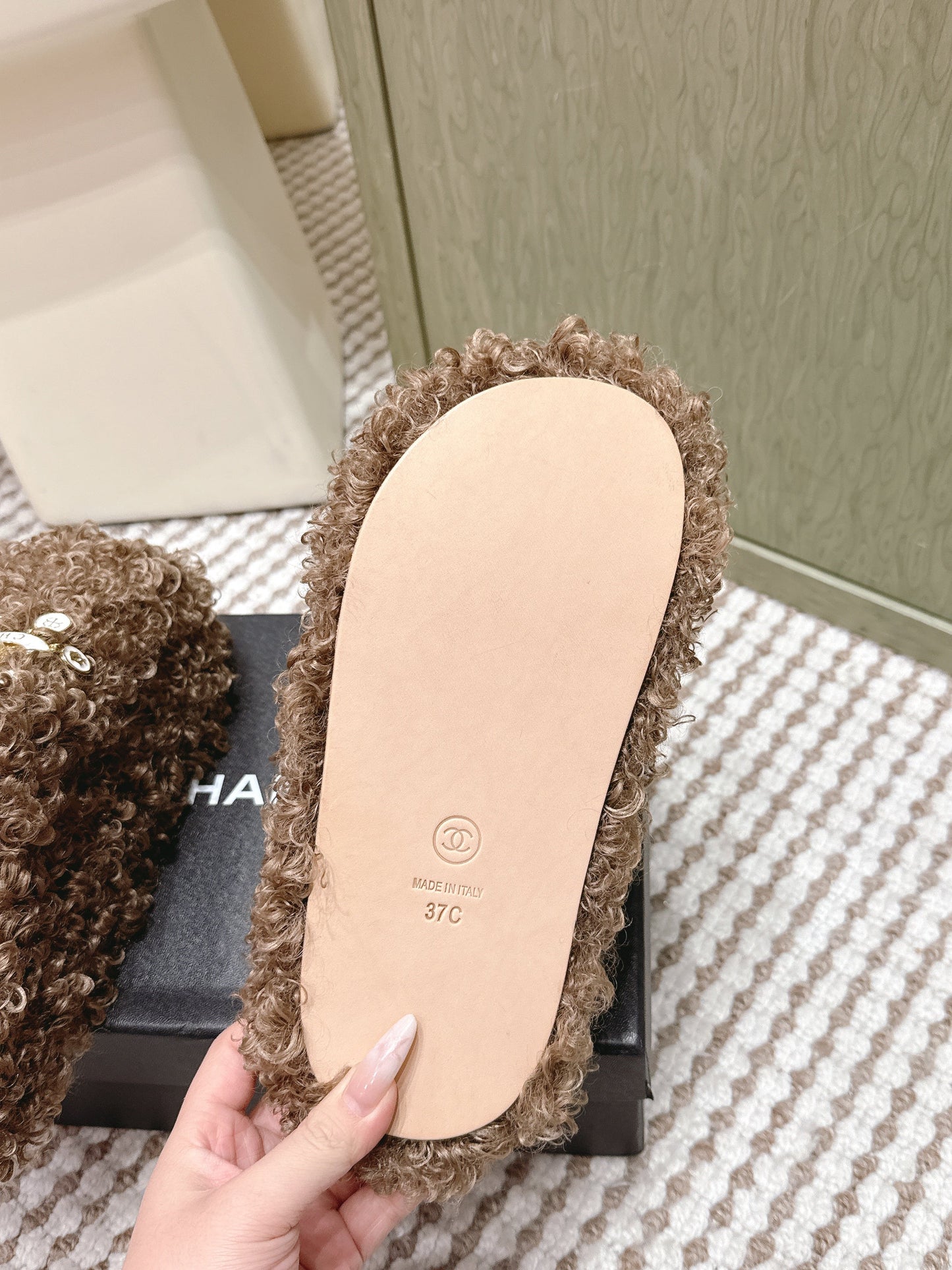 CHANEL 25S CLASSIC FURRY SLIDES IN BROWN WITH DOUBLE C LOGO - 35