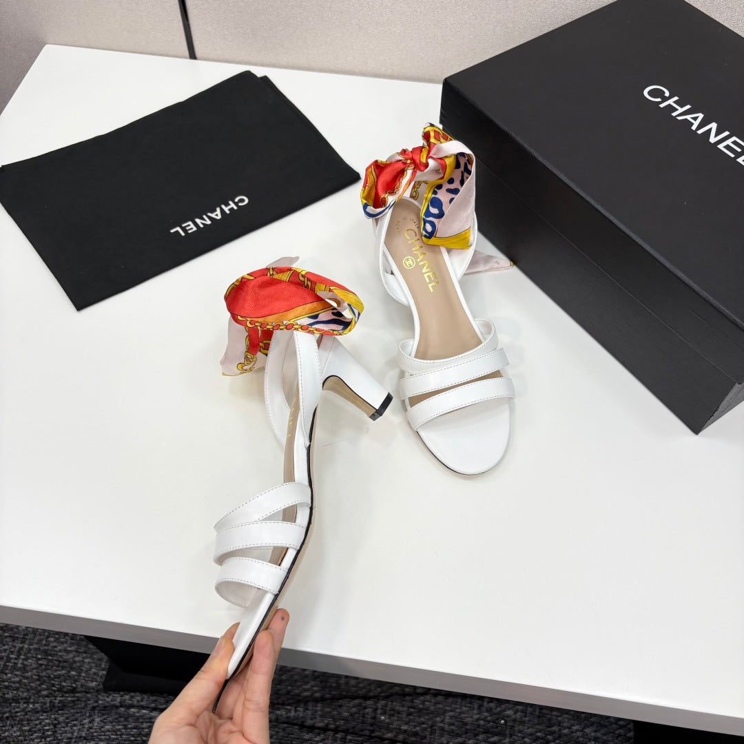 CC HEEL SANDAL 25S IN WHITE LAMBSKIN WITH SILK BOW - 35