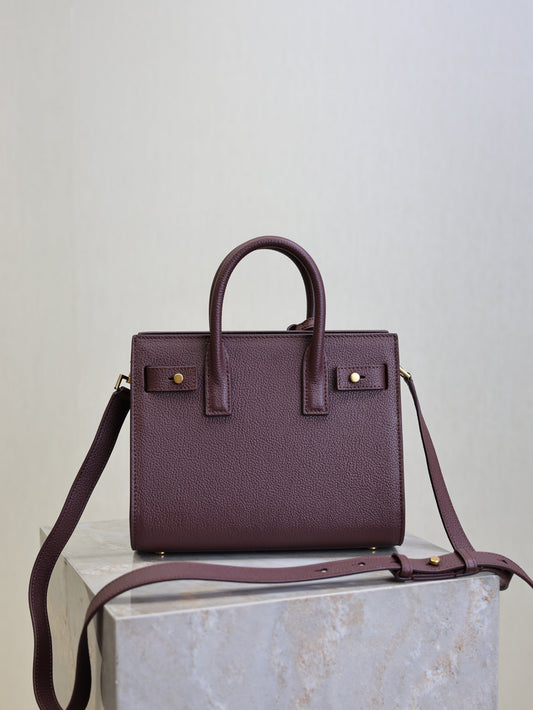 YSL 25S SAC DE JOUR 22 ЗЕРНИСТА ТЕЛЯЧА ШКІРА ВІДТІНКУ ROUGE CABERNET