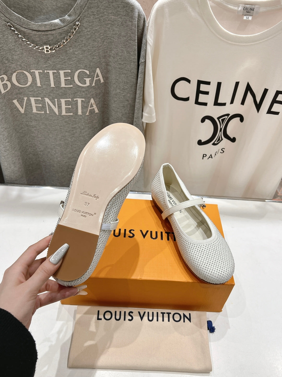 ROMY FLAT BALLERINA IN WHITE LAMBSKIN EMBELLISHED SILVER-TONED STUDS - 35