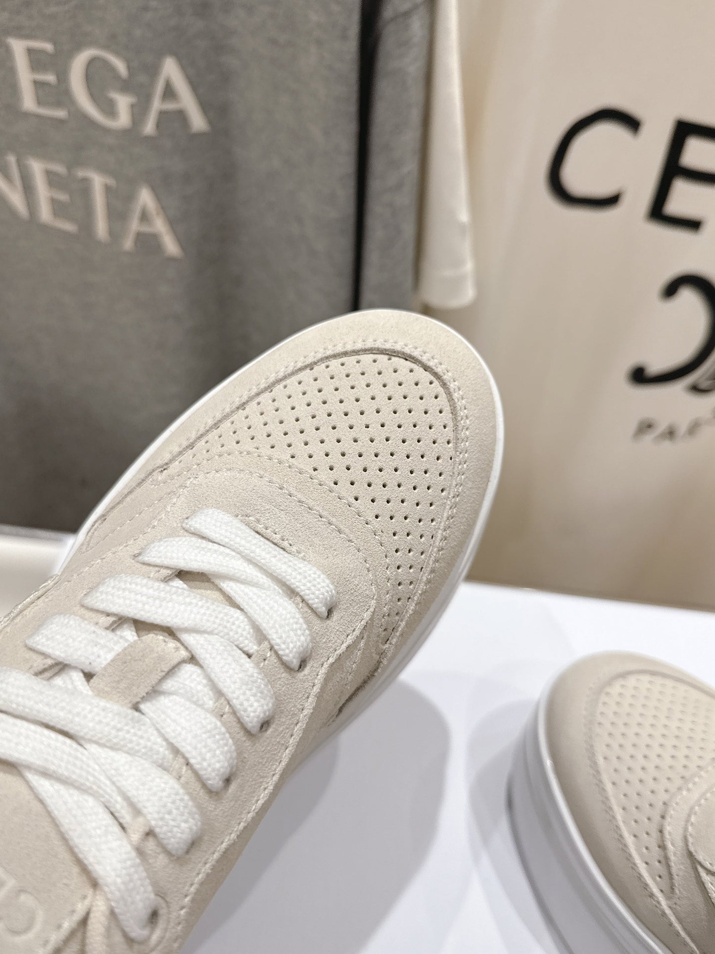 BLOCK SNEAKERS WITH EMBROIDERED TRIOMPHE IN PARCHMENT BEIGE SUEDE - 35