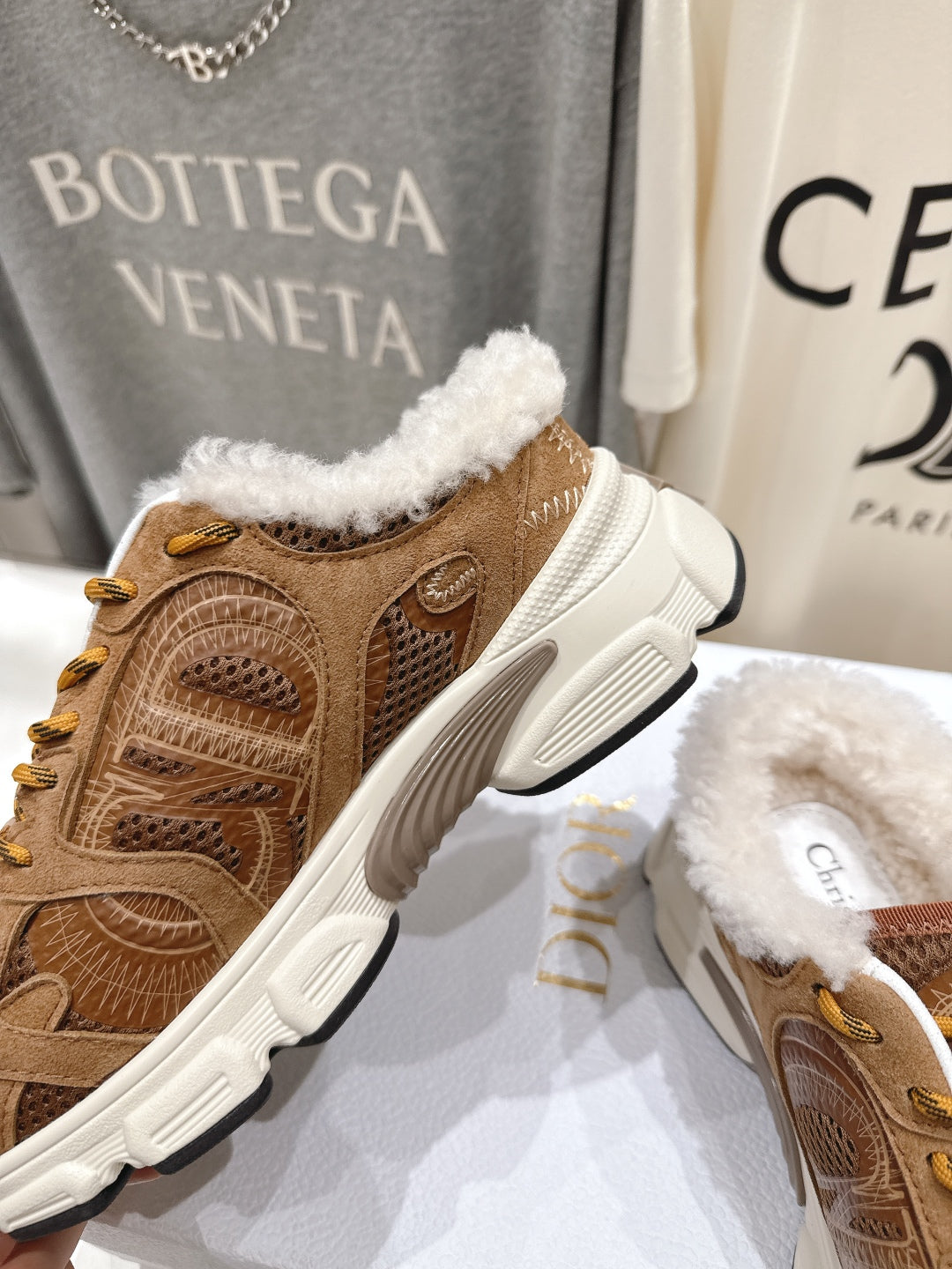 DIOR CHRONO SNEAKER 25S IN BROWN SUEDE AND MESH FABRIC - 35