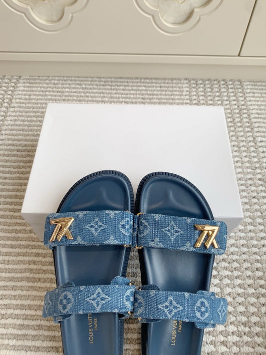 LV TWO-STRAP SANDALS 25S IN BLUE DENIM AND CALFSKIN WITH GOLD HARDWARE - 35