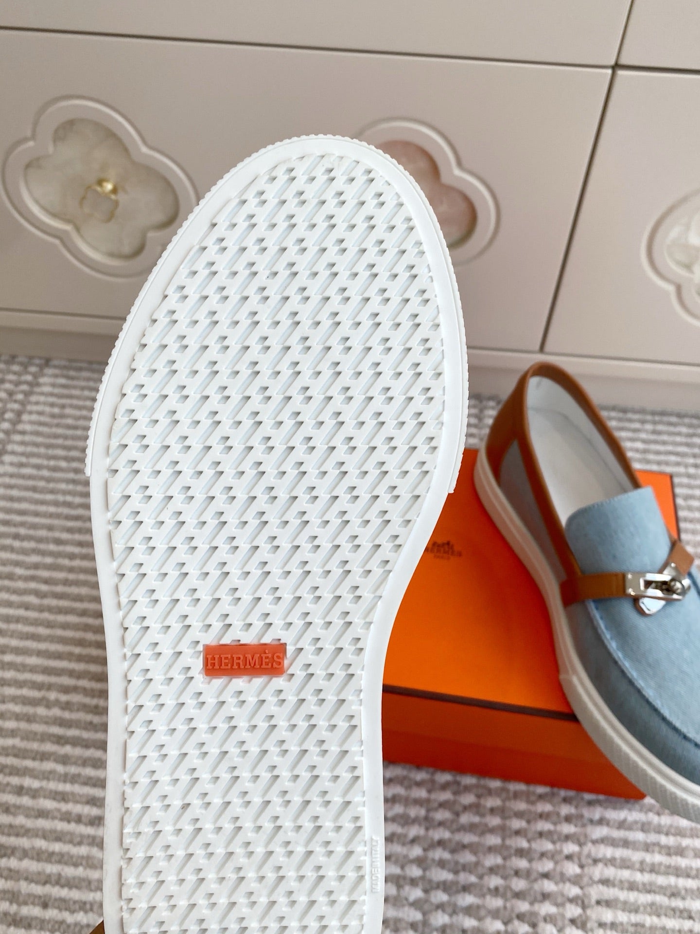 HM 25S SLIP-ON IN SKY BLUE CANVAS AND BROWN LAMBSKIN WITH SILVER HARDWARE - 35