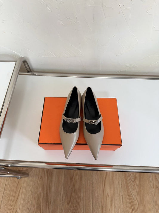 KIARA FLAT PUMP IN KHAKI BROWN CALFSKIN - 35