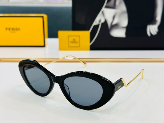 FF DIAMONDS CAT-EYE FRAME SUNGLASSES E3019 IN ACETATE - Purple