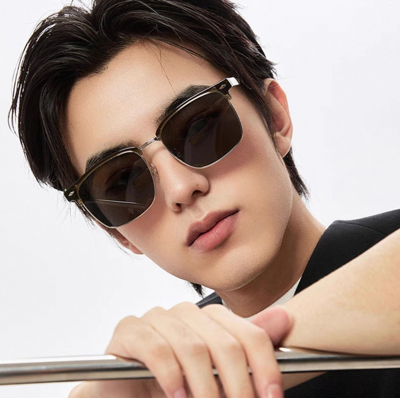 RECTANGULAR FRAME SUNGLASSES G7637 IN METAL AND ACETATE - Brown