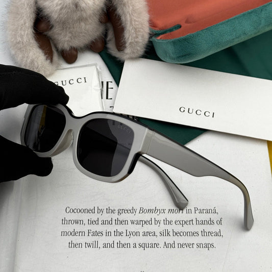 RECTANGULAR FRAME SUNGLASSES G0110 IN ACETATE - Black