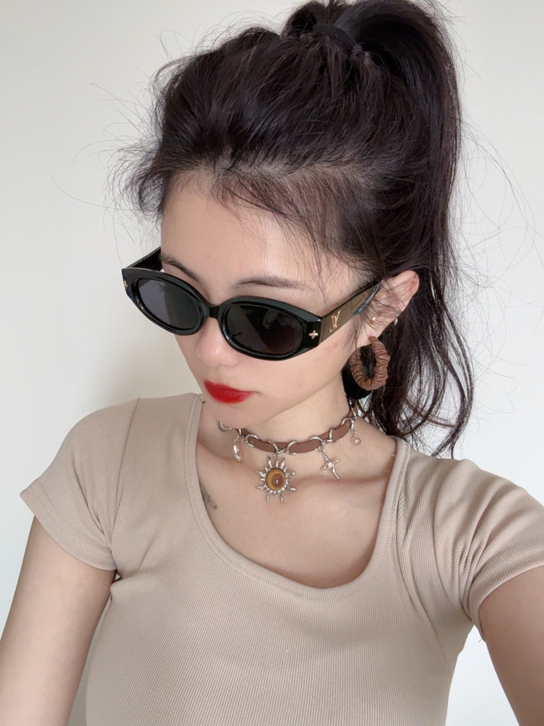 CAT EYE SUNGLASSES L1335 IN BLACK ACETATE - Small