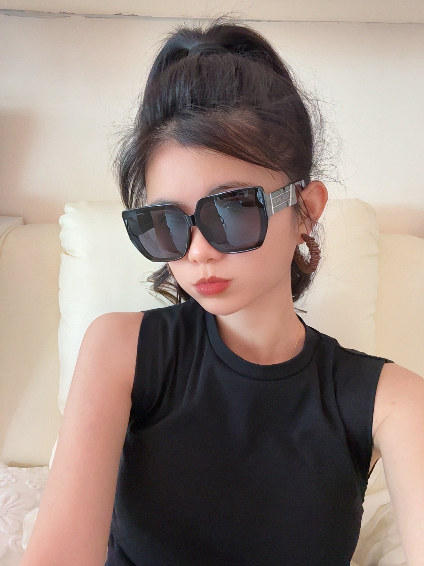SQUARE SUNGLASSES L6303 IN ACETATE - Black