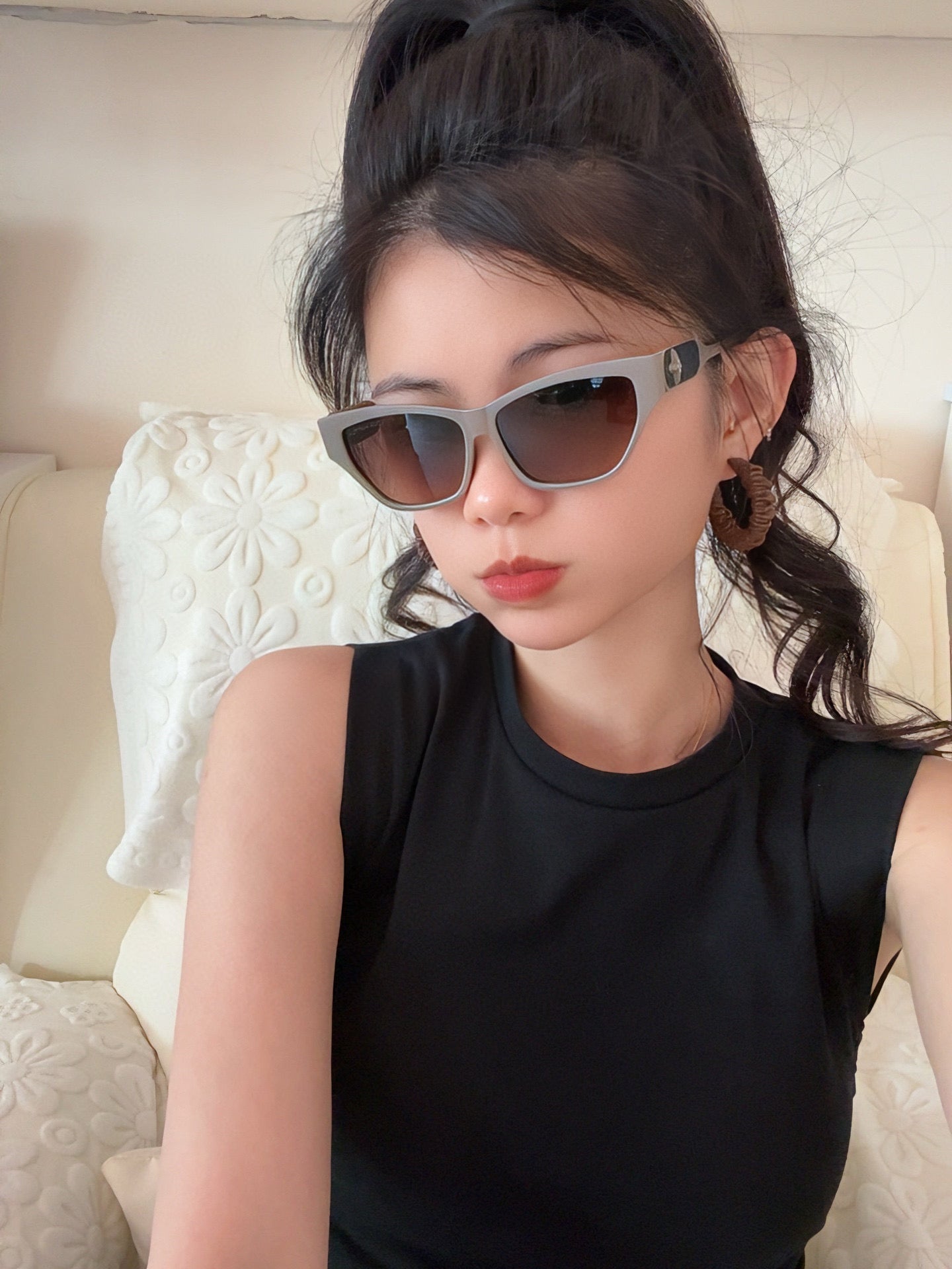 CAT EYE SUNGLASSES L6220 IN ACETATE - Black