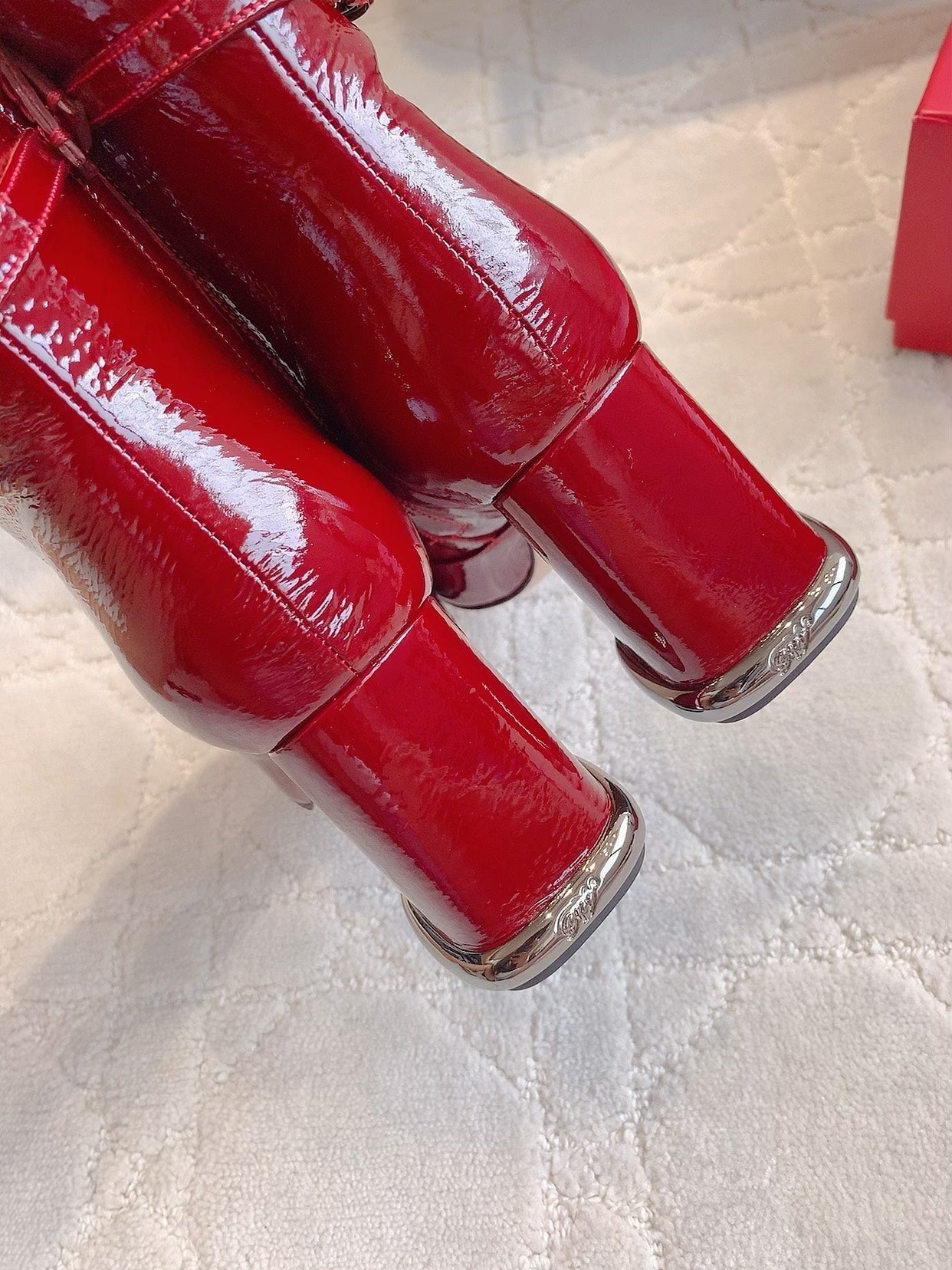 VIV' PODIUM BOOTIES IN RED GLOSSY LAMBSKIN - 35