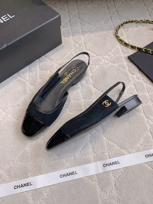 CHANEL 25S СЛІНГБЕКИ З ЧОРНОЇ ТЕЛЯЧОЇ ШКІРИ ТА ЗАМШІ З ФУРНІТУРОЮ ЗОЛОТОГО КОЛЬОРУ – 35