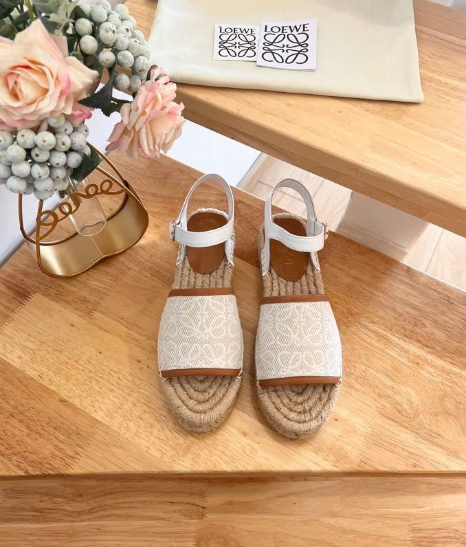 Loew Anagram White Tan Beige Leather And Canvas Espadrille Sandals - 35