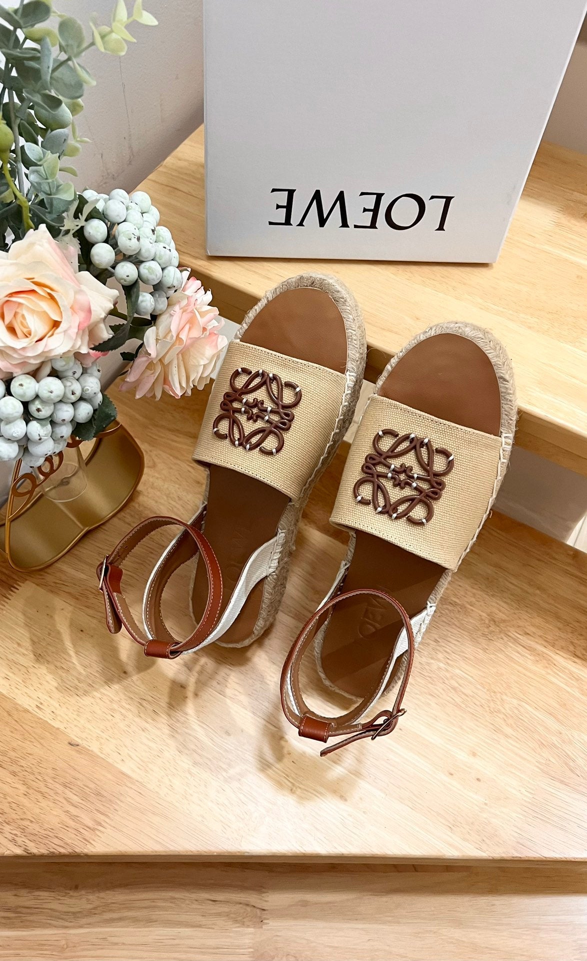 Loew Anagram Beige Brown Leather And Canvas Espadrille Sandals - 35